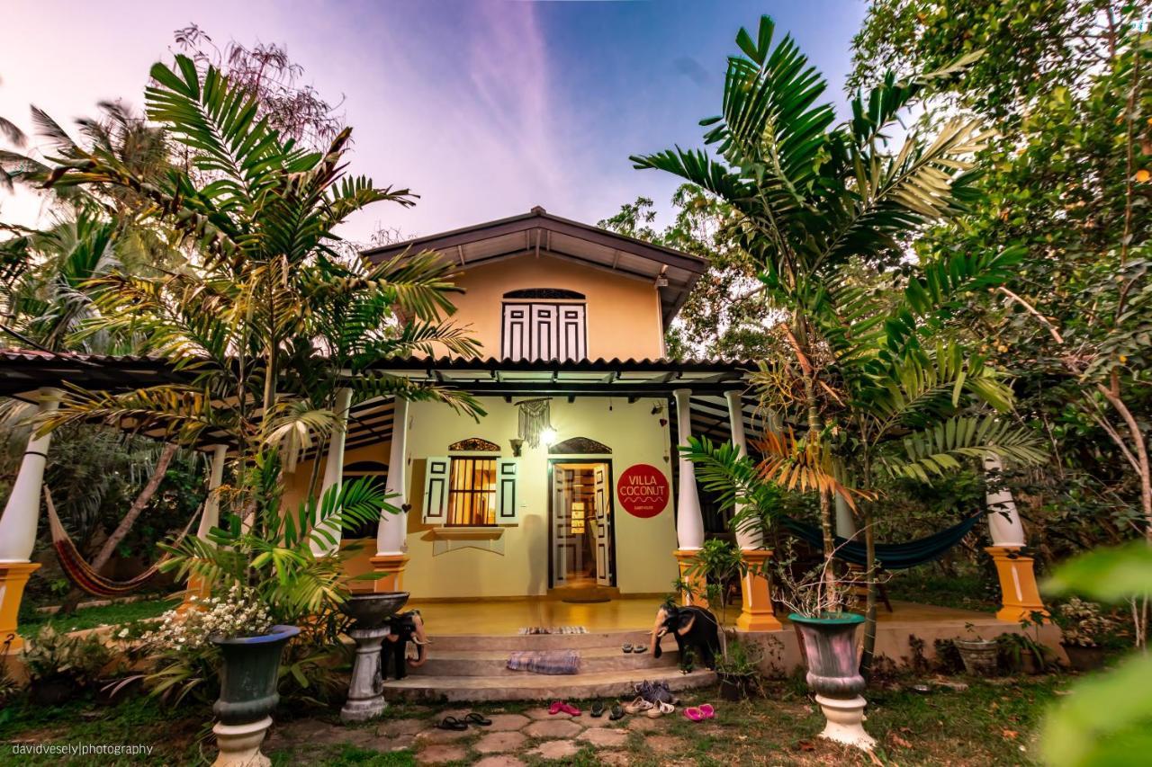 Coconut Villa Midigama Exterior photo